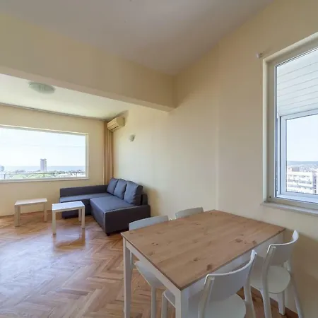 Cosy In The City Centre In With Amazing View