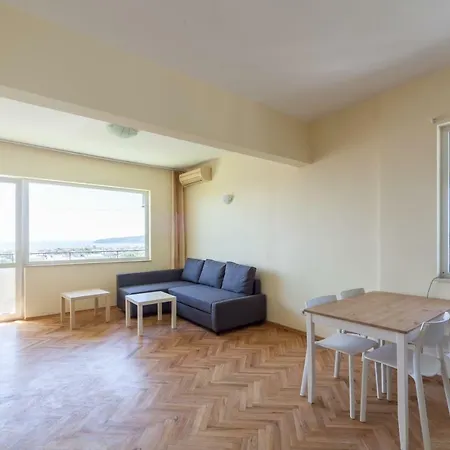Cosy In The City Centre In With Amazing View Варна